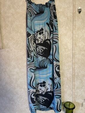 Betsey Boo Black & Blue Abstract Smocked Maxi Dress
